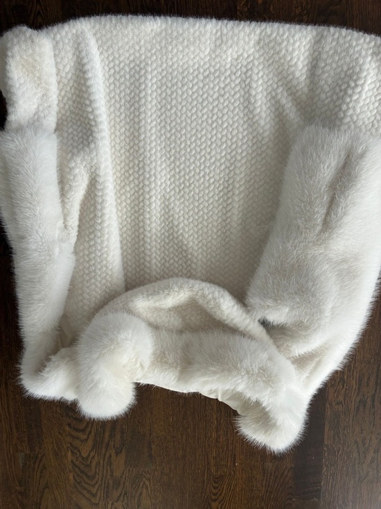 Women's White Faux Fur Hooded Vest by Jessica Simpson - Picture 6 of 8
